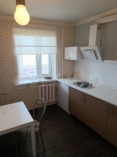 2-к. квартира, 56 м², 5/5 эт.