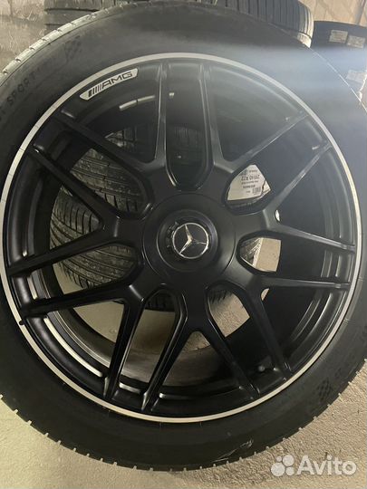 Оригинальные колеса на Mercedes G-Class R22 63AMG