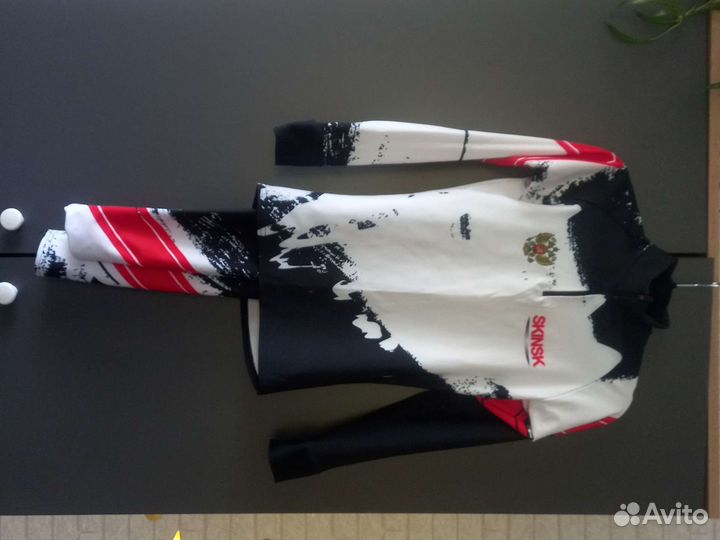 Лыжный гоночный костюм