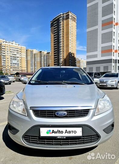 Ford Focus 1.6 МТ, 2011, 303 000 км