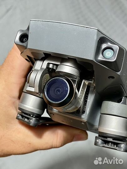 Квадрокоптер DJI Mavic Pro