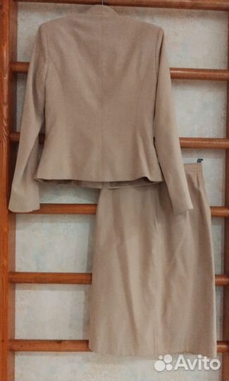 Женский костюм, искусственная замша (юбка, пиджак)