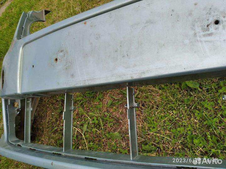 Передний бампер на Шкода фабия 2