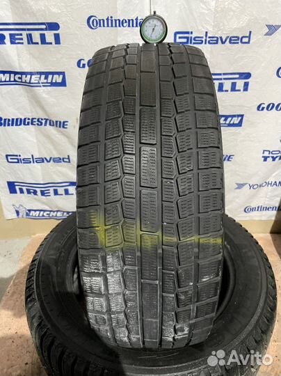 Yokohama Ice Guard IG20 225/55 R17