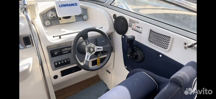 Продаю катер каютный