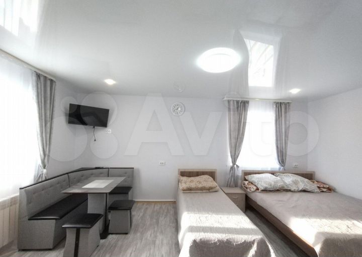 Дом 33 м² на участке 10 сот.