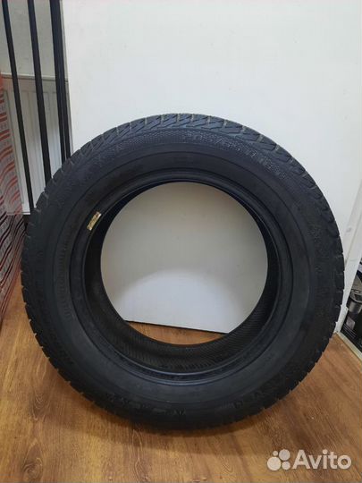 Gislaved Nord Frost Van 205/65 R16 50