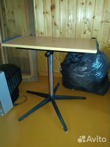 Подставка для телевизора