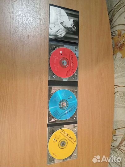 Продам CD диски Гленн Гульд
