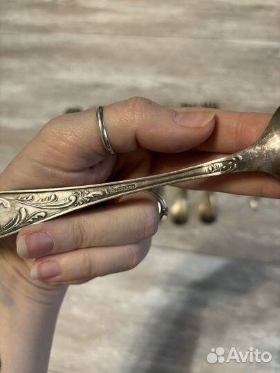 Столовые приборы