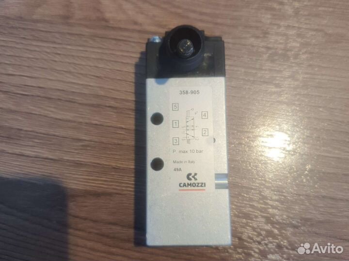 Распределитель camozzi 358-905 ручное управление