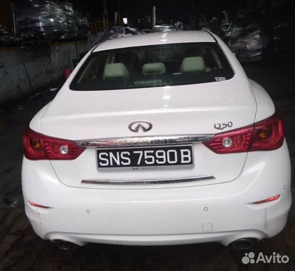 В разборе Infiniti Q50 (V37) 2014г. 4 поколение