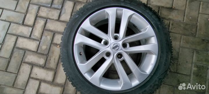 Зимние колеса 215 55 r17