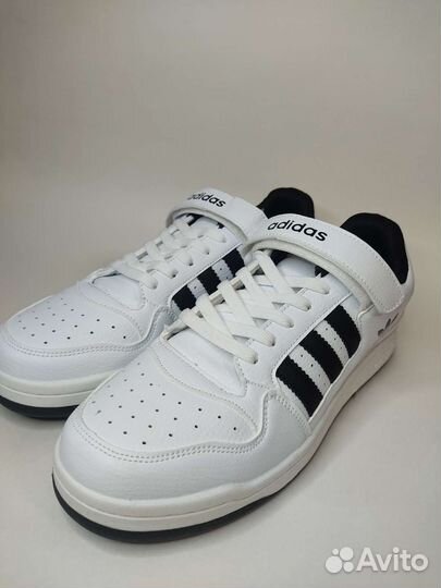 Кроссовки adidas forum