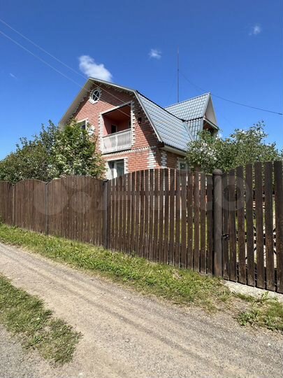 Дом 200 м² на участке 10 сот.