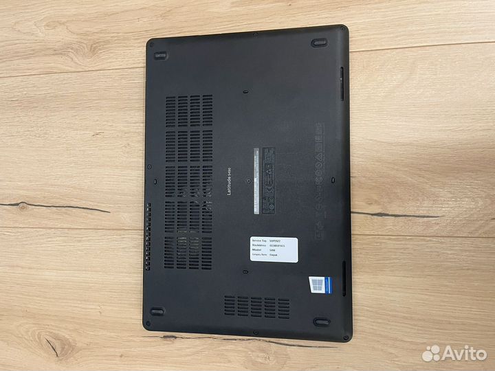 Ноутбук Dell latitude 5490