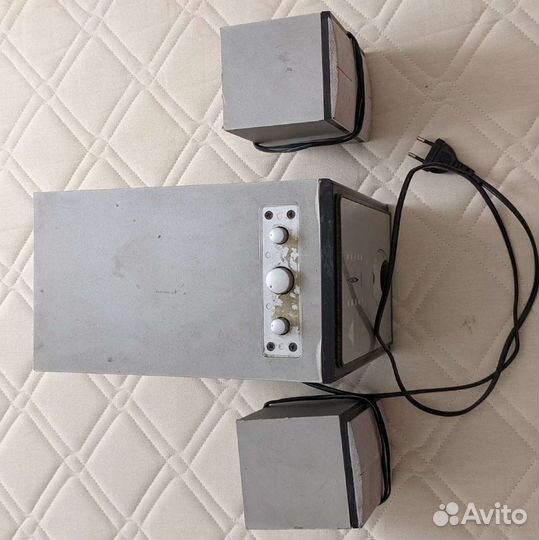 Акустические колонки Golden Field JHT-311