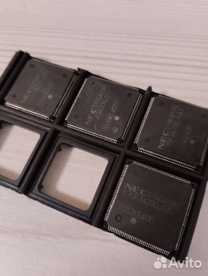 Процессор NEC D70F3423GJ(A)