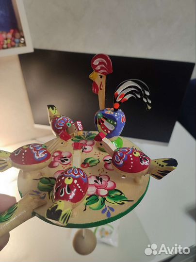 Игрушка курочки клюют зёрнышки