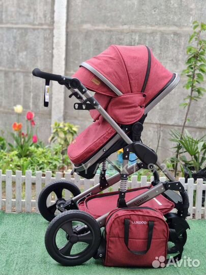 Коляска Luxmom 555 red (2в1/3в1)