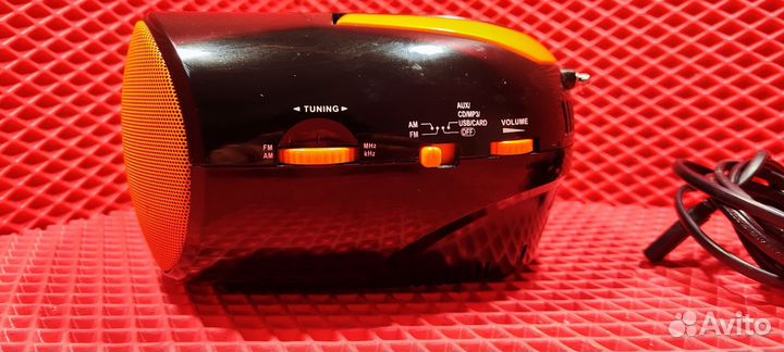 Магнитола Dexp Q200