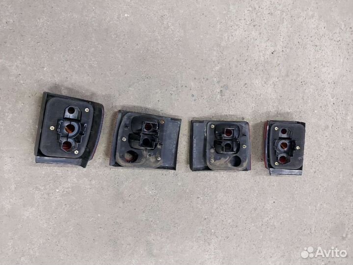 Фонарь задний (комплект) Volkswagen Passat B4