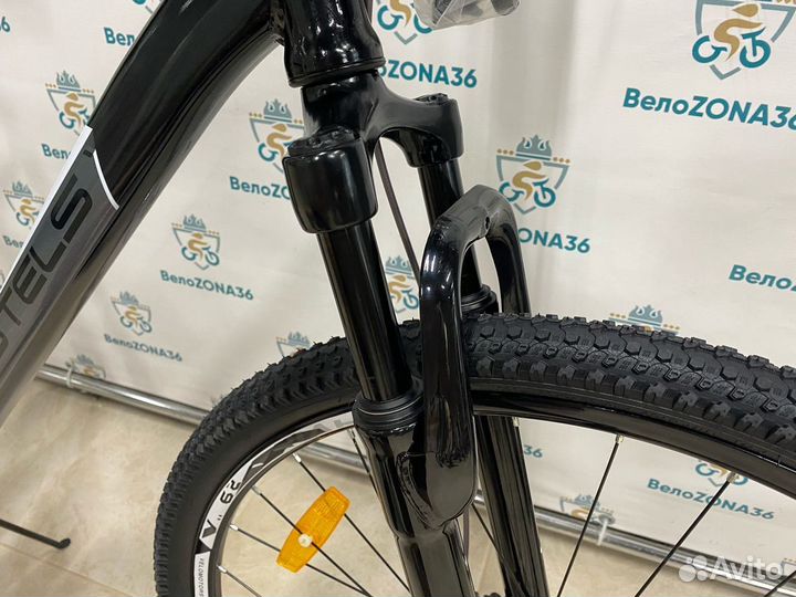 Велосипед взрослый Stels Navigator 900 MD