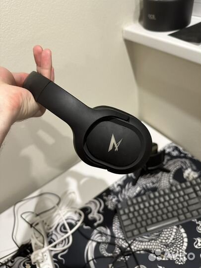 Беспроводная мышь, клавиатура, микрофон, наушники