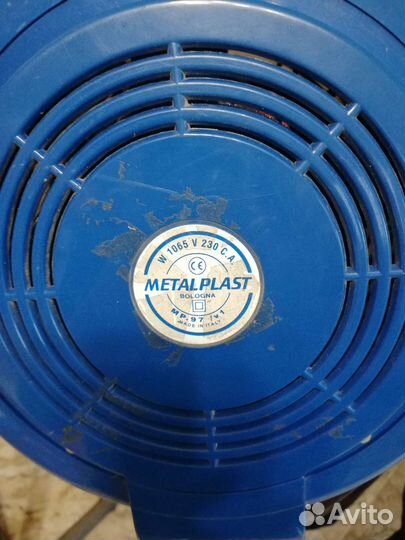 Сушуар для салонов красоты и парикмахерских Италия