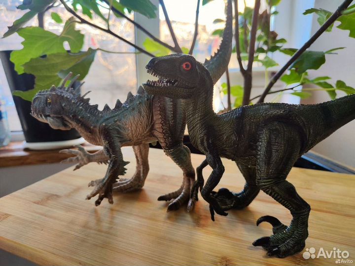 Динозавры разные