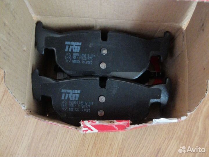 Задние тормозные колодки TRW GDB1626 на BMW