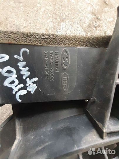 Вентилятор радиатора Hyundai Santa Fe 2008 2.0