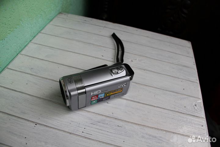 Видеокамера JVC Everio GZ-hm445sag