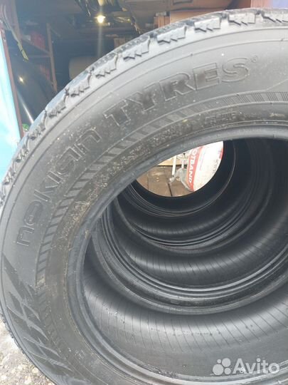 Nokian Tyres Hakkapeliitta 7 235/60 R18 107