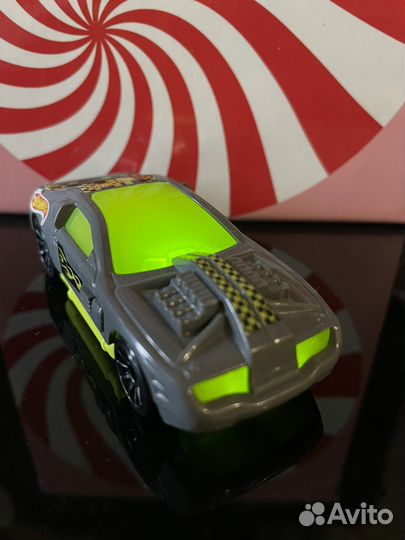 Hot wheels с подсветкой