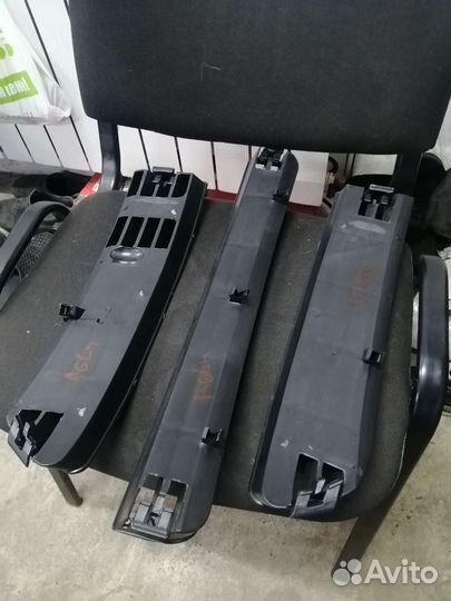 Решётки переднего бампера Audi A6 C4 Новые