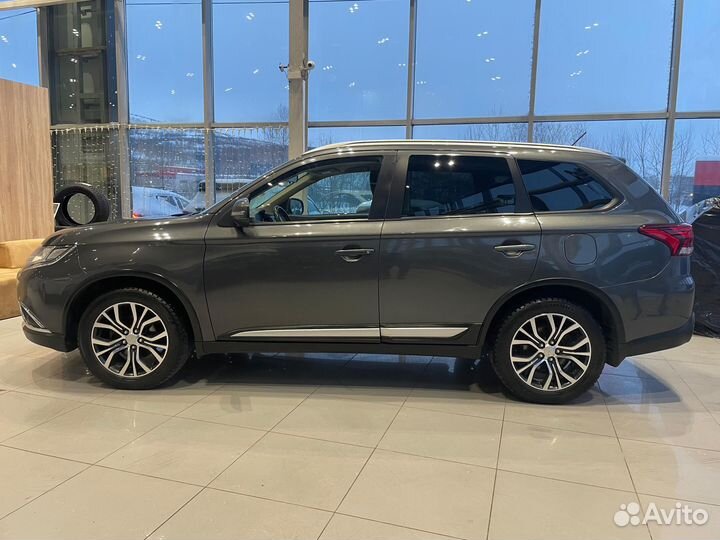 Mitsubishi Outlander 2.4 CVT, 2016, 115 273 км