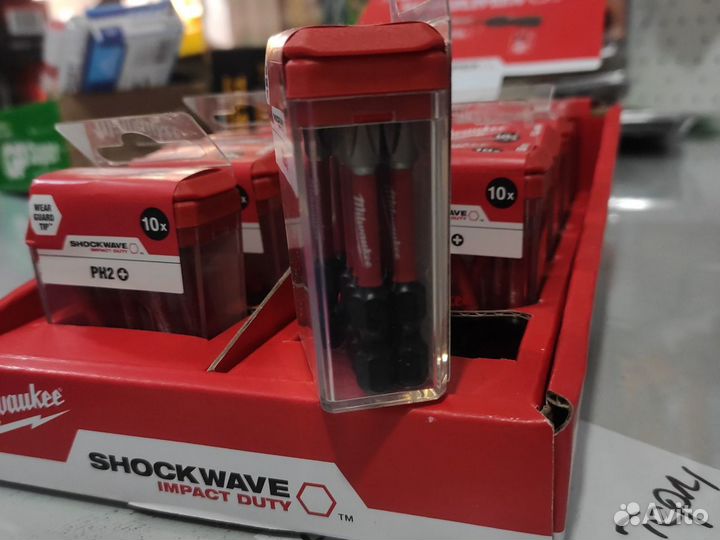 Набор бит Milwaukee shockwave PH2 50мм из 10 штук