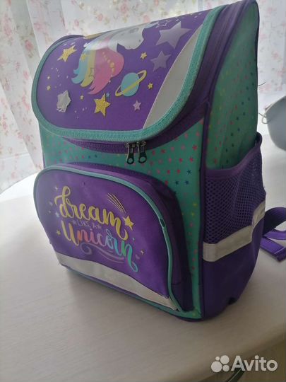 Рюкзак школьный для девочки и пенал