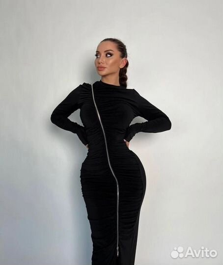 Платье женское черное по фигуре 44-46