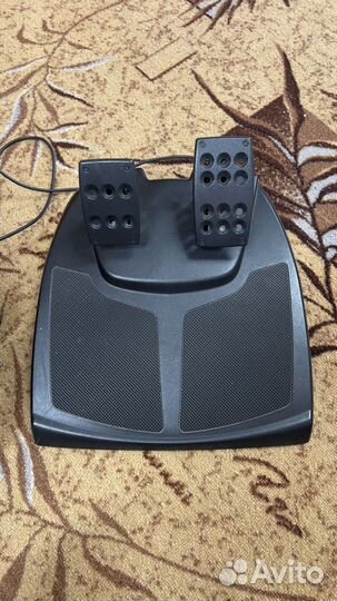 Игровой руль logitech momo racing 900