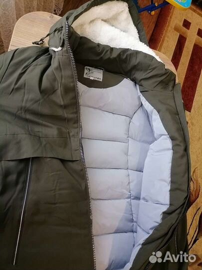 Куртка зимняя новая 50 р