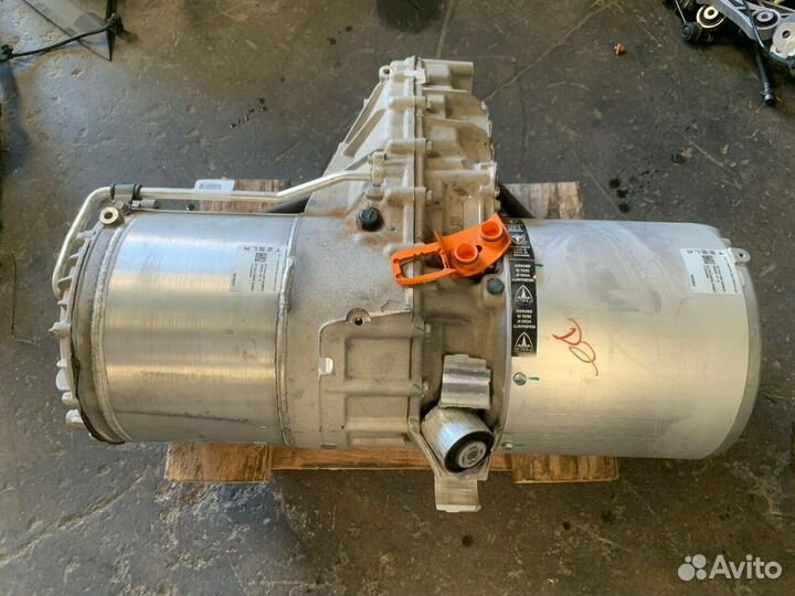 Батарея tesla с мотором 450 л.с. на катер