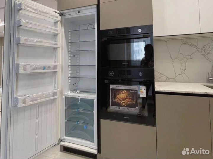 Встроенная кухня на заказ