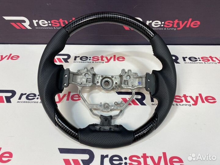 Руль Lexus CT200h Sport Design Карбон