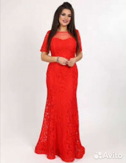 Платье + бусы