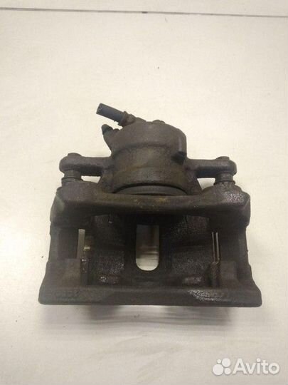 Суппорт передний левый