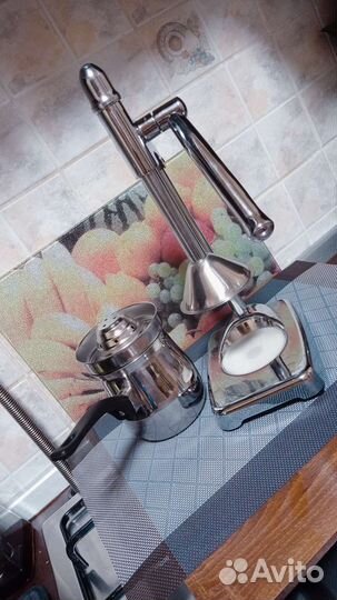 Соковыжималка пресс kunzhel для цитрусовых