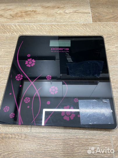 Весы напольные Polaris