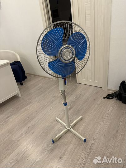 Вентилятор напольный (японской сборки)